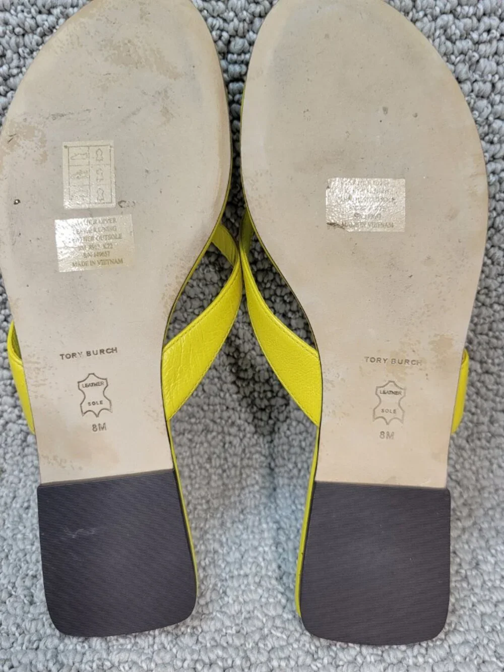 Tory Burch Classic Women's Size 8M Colza Yellow Leather Flip Flop Sandals